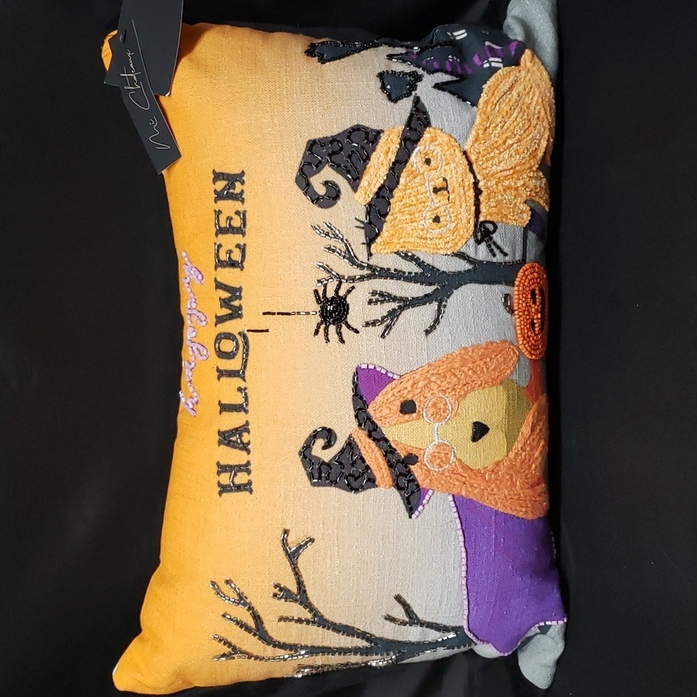 Mi Chateaux Applique and Beaded Dog and Cat Halloween Pillow